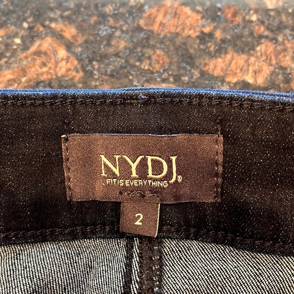 NYDJ | Teresa Trouser Jeans with Lift Tuck Technology - Picture 10 of 14
